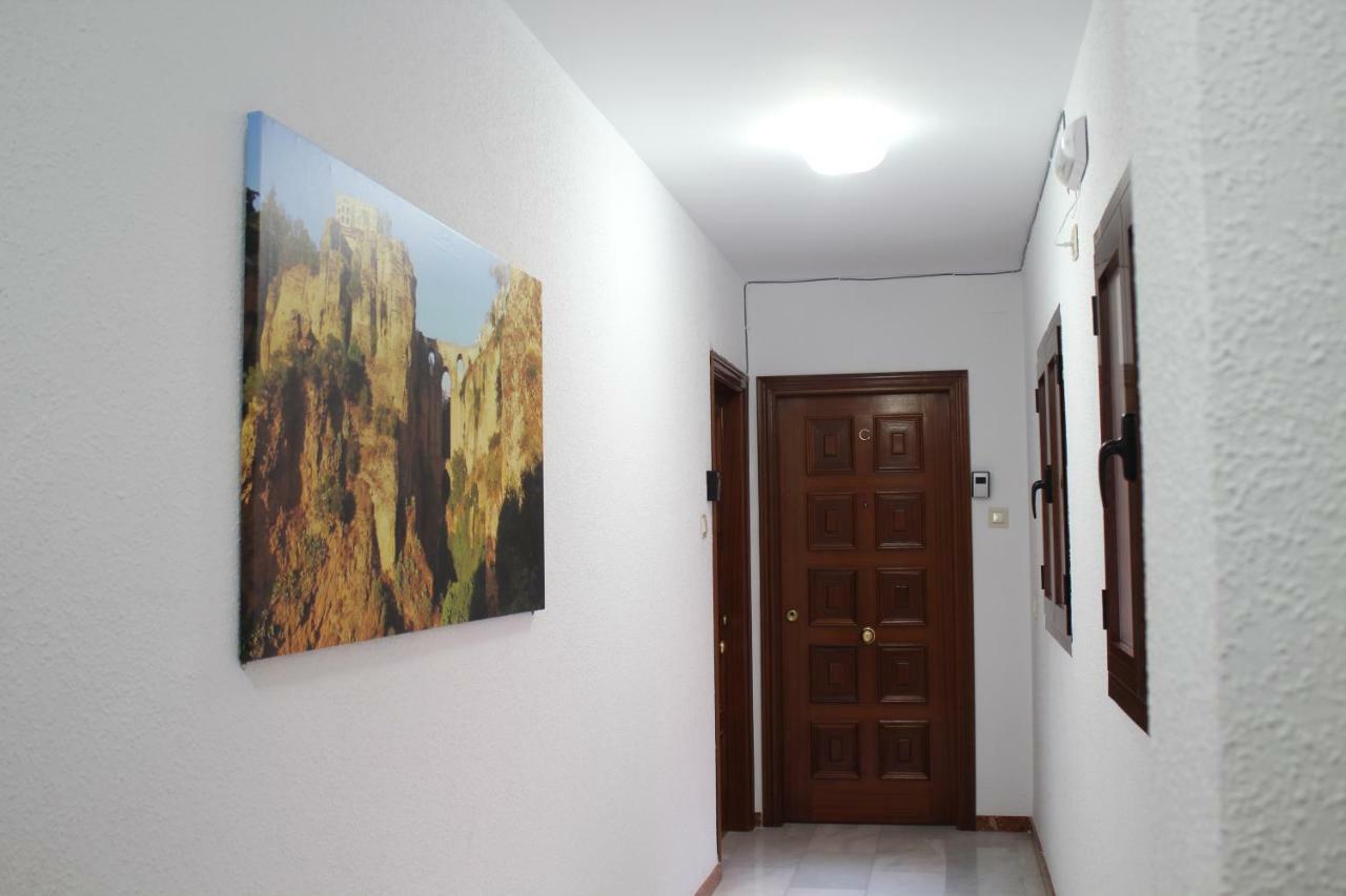 Apartamentos Nueva 13 Ρόντα Εξωτερικό φωτογραφία