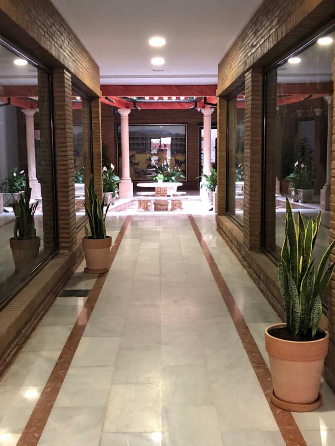 Apartamentos Nueva 13 Ρόντα Εξωτερικό φωτογραφία