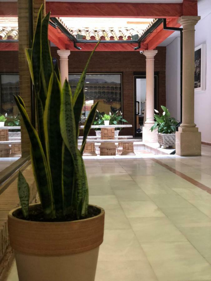 Apartamentos Nueva 13 Ρόντα Εξωτερικό φωτογραφία